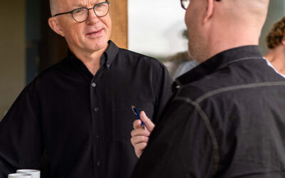 Arbejdsmiljøpuljen udvides: Nu kan mindre private og offentlige virksomheder også søge midler